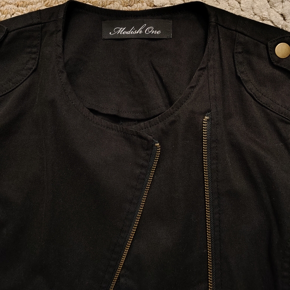 Jacket - Picture 2 of 7